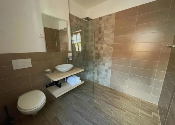 Gostisce Sovdat فندق مبيت وإفطار بوويتش