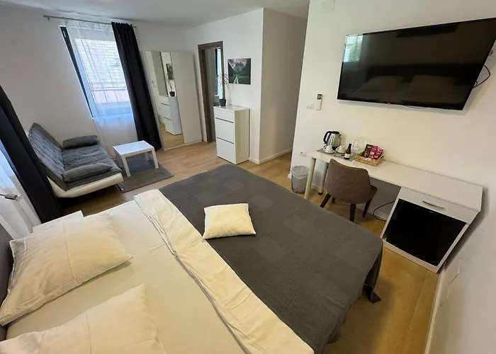 Gostisce Sovdat بوويتش